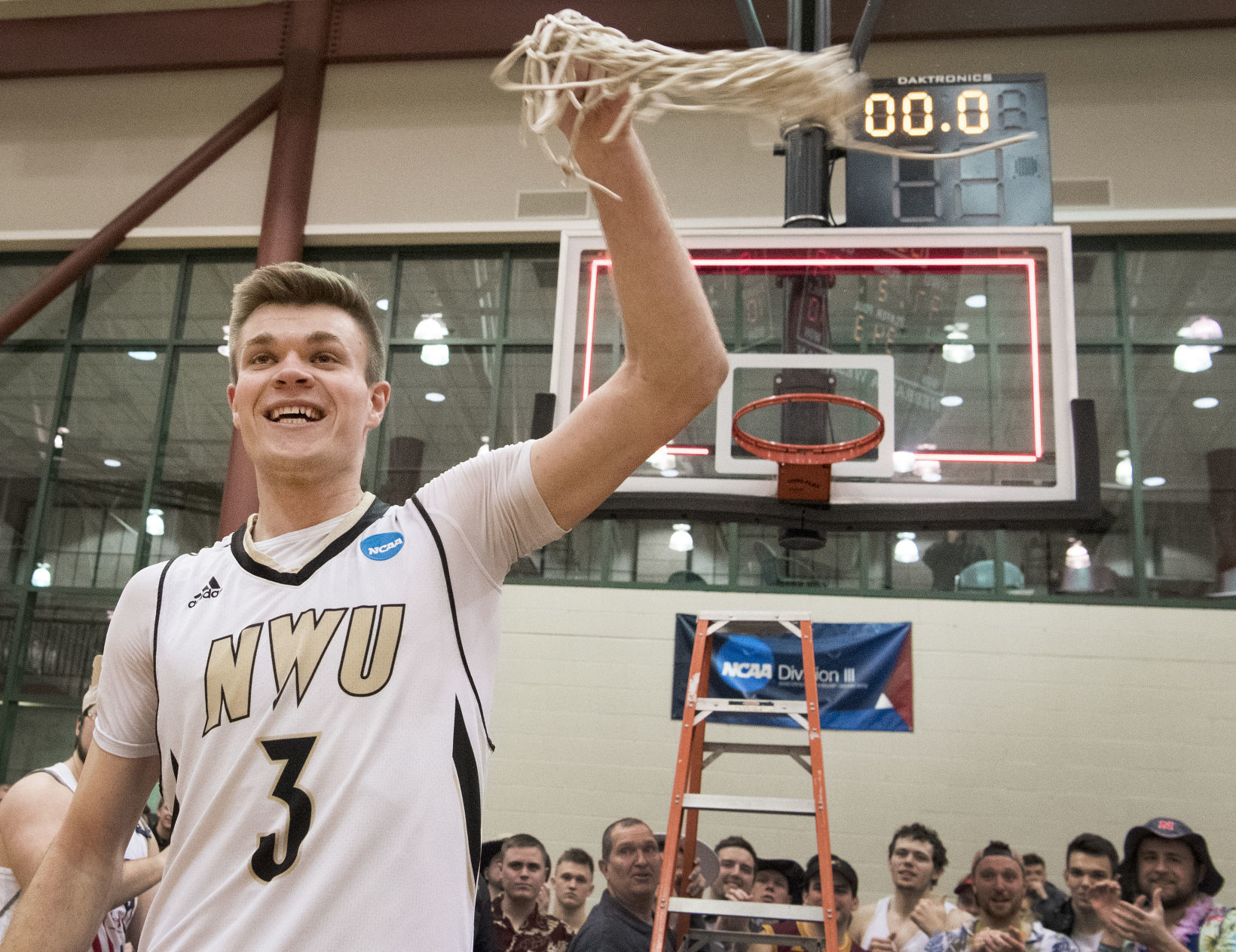 Loras vs. Nebraska Wesleyan, 2.23